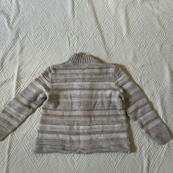 LLBean zip up - Picture 4 of 4